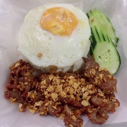 ข้าวหมูทอด