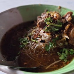 ร้านป้าเจี๊ยบ ก๋วยเตี๋ยวเนื้อ