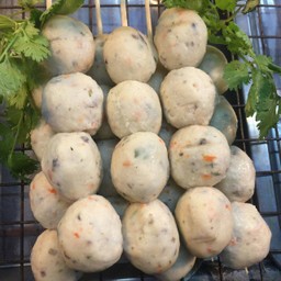 ลูกชิ้นไก่สาหร่าย