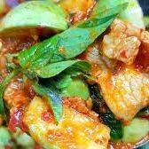 ข้าวราดผัดพริกแกง.....