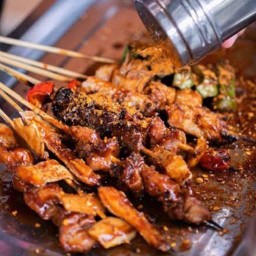 หม่าล่า แซ่บเวอร์  (ปิ้งย่าง ชาบูหม้อไฟ  ข้าวหน้าหมูทอด)