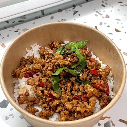 ข้าวราดกะเพราหมูสับ