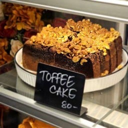 Toffee Cake