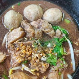 ก๋วยเตี๋ยวเนื้อ แยก19