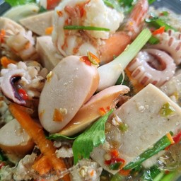 ยำวุ้นเส้นรวมมิตร