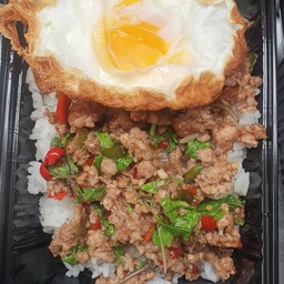 กระเพราหมูสับ+ไข่ดาว