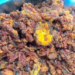 ผัดเผ็ดปลาดุกกรอบ