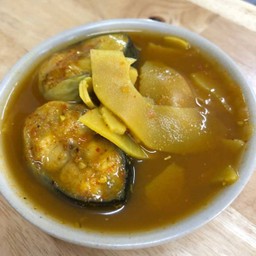 แกงเหลืองหน่อไม้