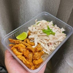เส้นหมี่ไก่ฉีก (สูตรเจ้าเตย)
