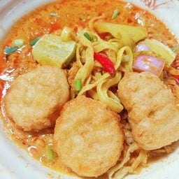 ข้าวซอยนักเก็ตไก่