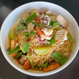 ยำมาม่า(ปลาร้า)