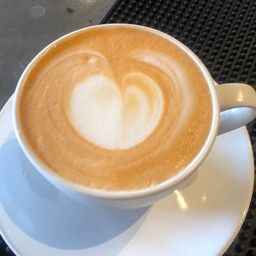 ชาไทยร้อน