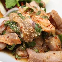 น้ำตกเนื้อ