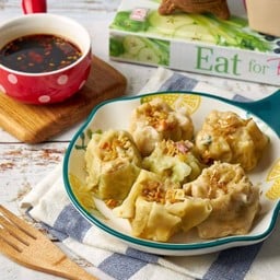 ขนมจีบอกไก่กุ้ง แป้งสมุนไพรหลากสี Colorful Chicken-Shrimp Dumplings