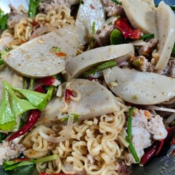 ยำมาม่า