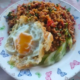 ร้านอาหารตามสั่งกะเพราถาด