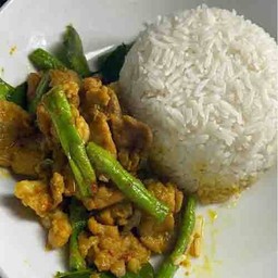 ข้าวราด ผัดพริกแกงใต้