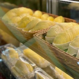 ทุเรียนแกะเนื้อพร้อมทาน by บ้านทุเรียนคลองหลวง