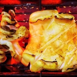 อาตี๋ หมึกย่าง