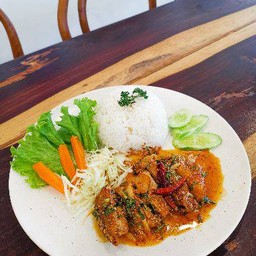 ข้าวลาบไก่ย่าง