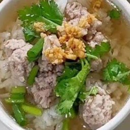 ข้าวต้ม หมูสับ