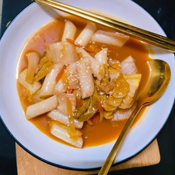 กิมจิผัดต๊อก