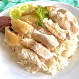 ข้าวมันไก่นะโม (เจ้าเก่าอุดมสุข) ข้าวมันไก่นะโมสาขา3