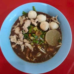 เกาเหลาหมูน้ำตกพิเศษ