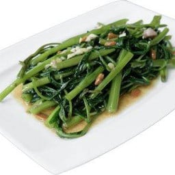 ผัดผักบุ้งไฟแดง