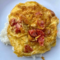 ข้าวไข่เจียวแหนม