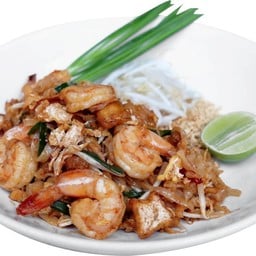 เส้นจันท์ผัดไทกุ้งสด