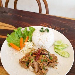 ข้าวลาบเนื้อริบอาย