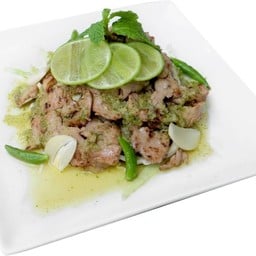 หมูย่างเปรี้ยวปาก