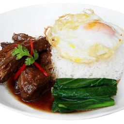ข้าวซี่โครงหมูอบ-ไข่ดาว