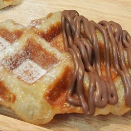 ครอฟเฟิล กิน กาญ