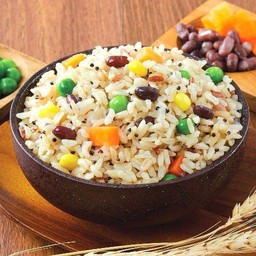 ข้าวกล้องธัญพืช Baked Brown Rice with Cereal & Quinua