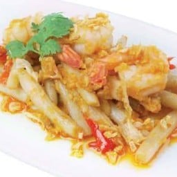 ไหลบัวผัดมันกุ้งใส่กุ้งสด