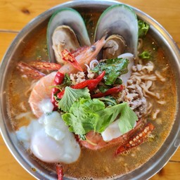 มาม่า ทะเล