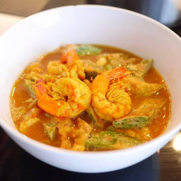 แกงส้มชะอมไหลบับัวกุ้งถ้วย