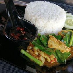 ข้าวเครื่องแกงไก่