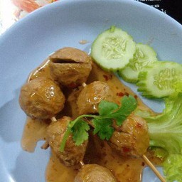 ลูกชิ้นเนื้อเป็นชุด