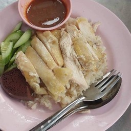 ข้าวมันไก่ต้ม