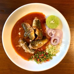 ยำปลากระป๋อง