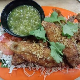 ปลานิลทอด (ชิ้น)
