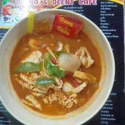 มาม่าต้มยำกุ้ง