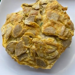 ข้าวไข่เจียวหมูยอ