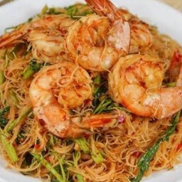 หมี่กระเฉดกุ้ง