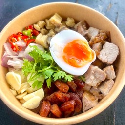 ข้าวด้งขย้ำหมูแซ่บนัว