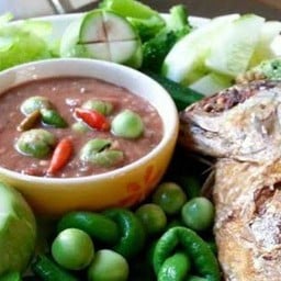หมูทอดข้าวแกงจับกังByลูกเต๋า