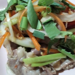 ยำไส้อ่อน(หมู)